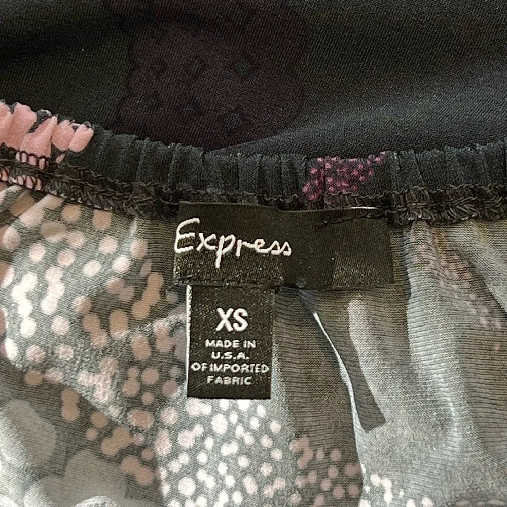 Express | Crop Top - Picture 5 of 6